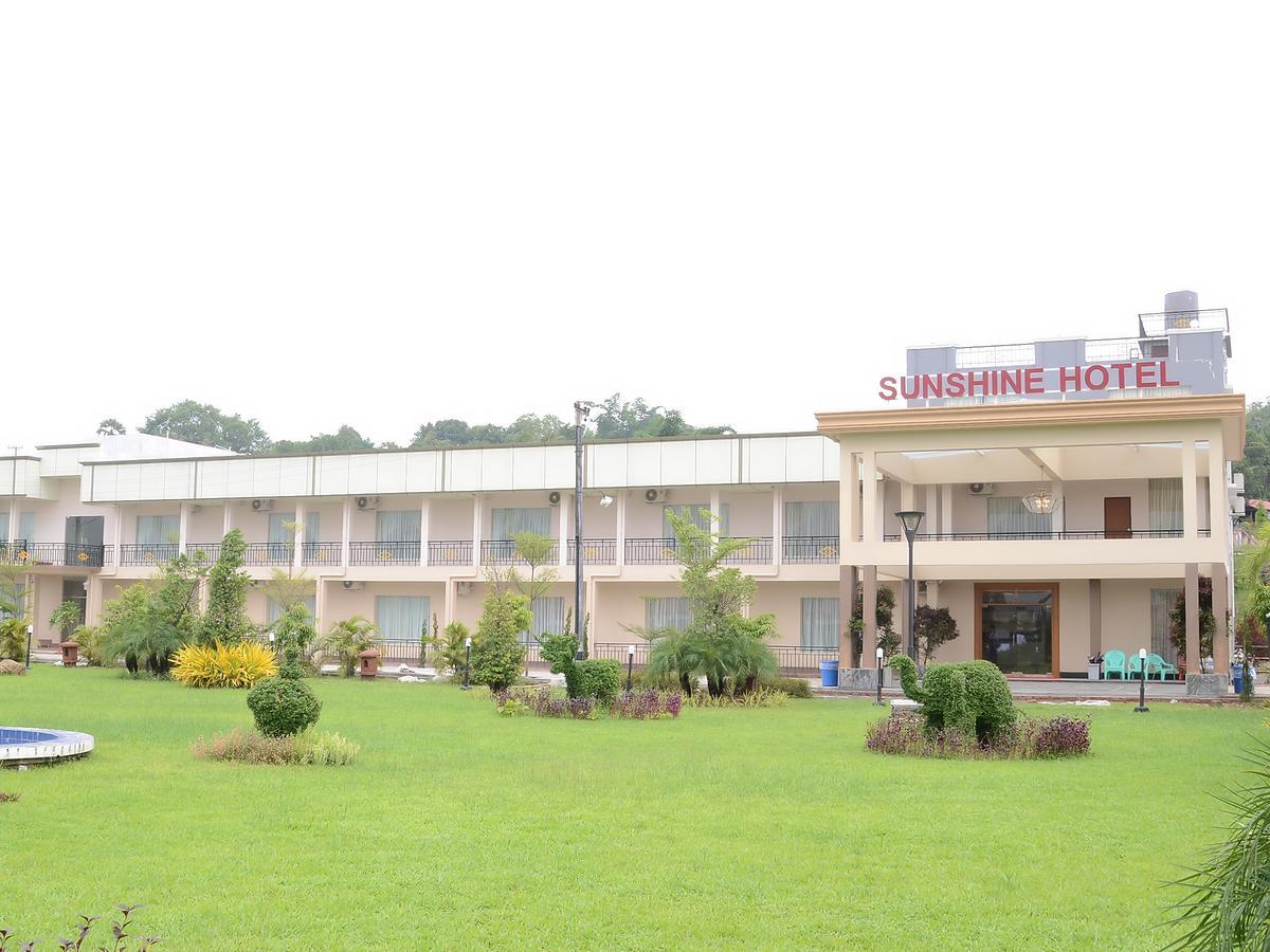 Sunshine Hotel Mawlamyine Exterior photo