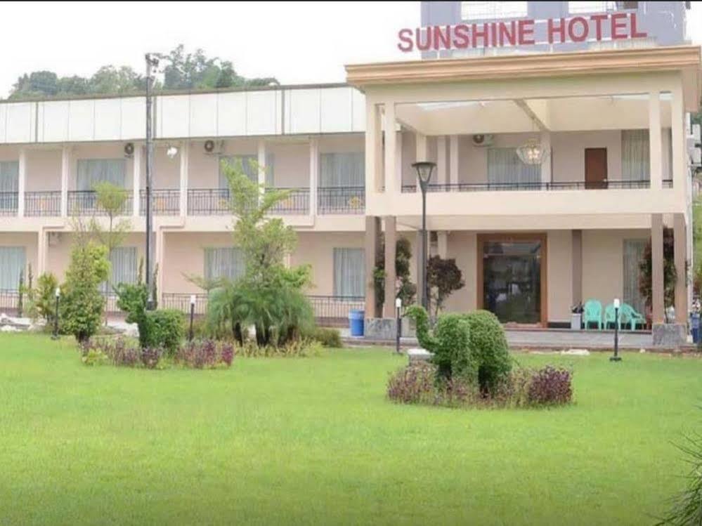 Sunshine Hotel Mawlamyine Exterior photo